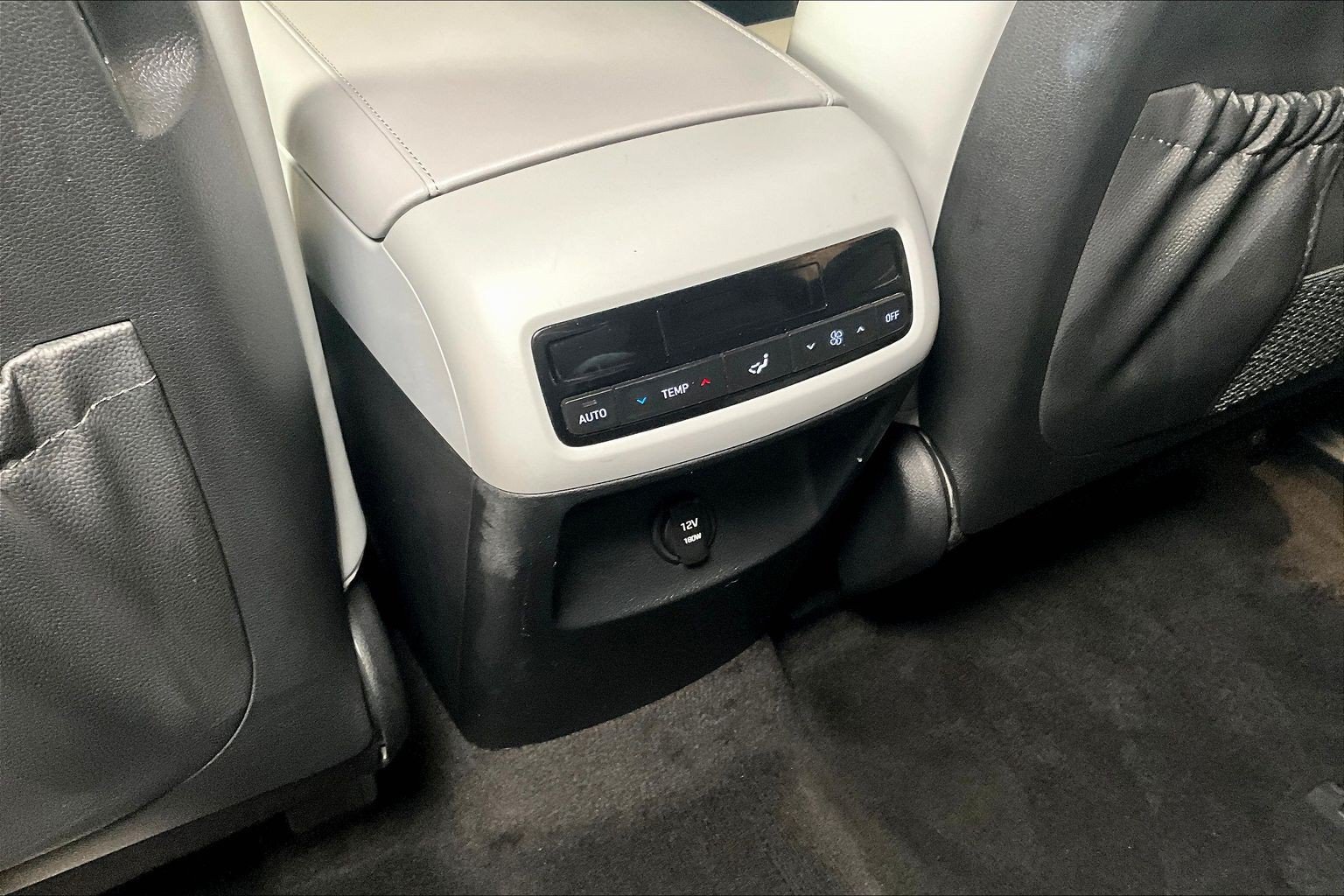 Used 2025 Hyundai Palisade SEL AWD/4WD image 11
