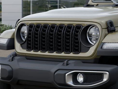 New 2026 Jeep Gladiator Sport AWD/4WD image 11