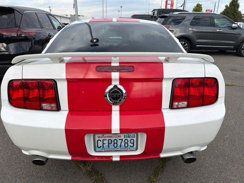 Used 2008 Ford Mustang GT Premium RWD image 9