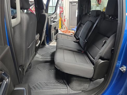 Used 2023 Chevrolet Silverado 1500 RST image 13