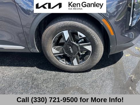 Certified 2026 Kia Sportage LX FWD image 20