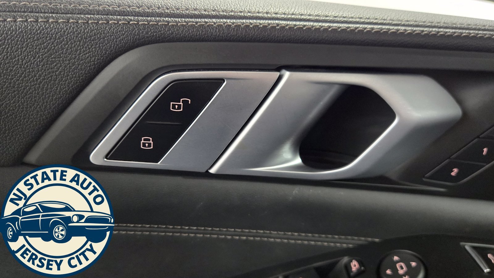 Used 2019 BMW X5 xDrive50i w/ Off-Road Package AWD/4WD image 30