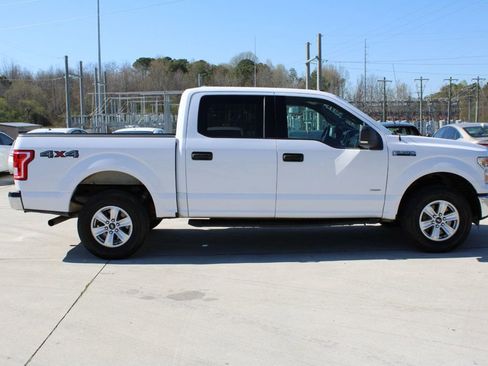 Used 2016 Ford F150 XLT w/ Equipment Group 301A Mid image 8