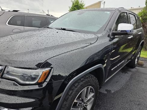 Used 2017 Jeep Grand Cherokee Limited w/ Luxury Group II RWD image 5