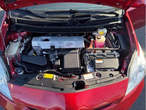 Used 2015 Toyota Prius Two image 37