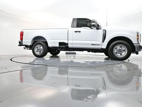 New 2026 Ford F350 XL w/ XL Chrome Package RWD image 33