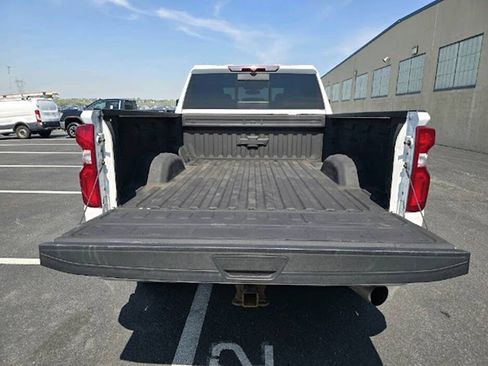 Used 2023 Chevrolet Silverado 2500 LTZ w/ LTZ Plus Package AWD/4WD image 7