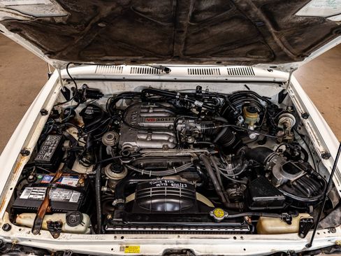 Used 1991 Toyota Pickup SR5 image 22