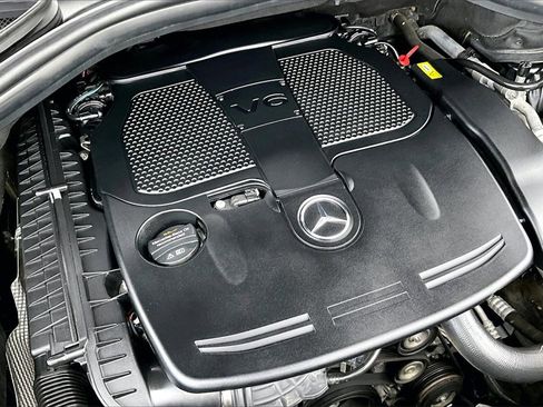 Used 2018 Mercedes-Benz GLE 350 w/ Premium 1 Package image 29