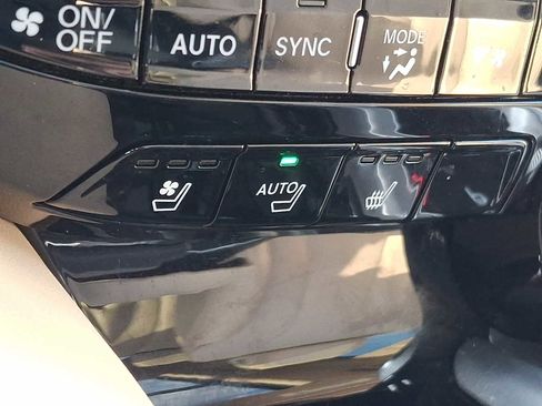 Used 2023 Acura MDX SH-AWD w/ Advance Package image 23