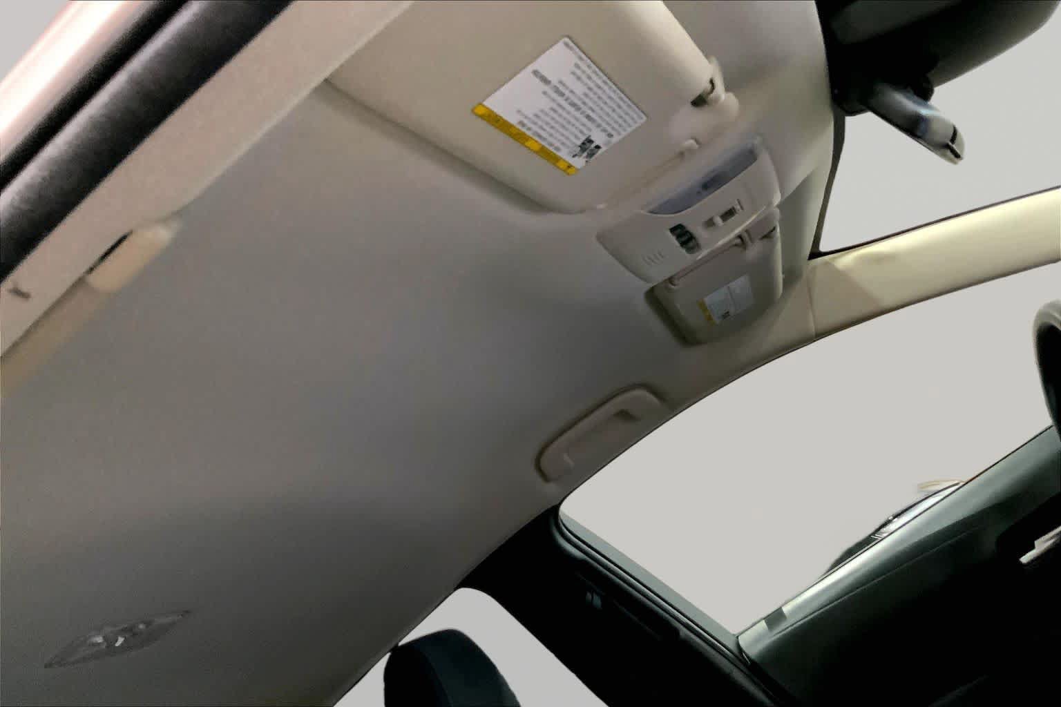 Certified 2020 Toyota Corolla LE w/ Carpet Mat Package (TMS) FWD image 14