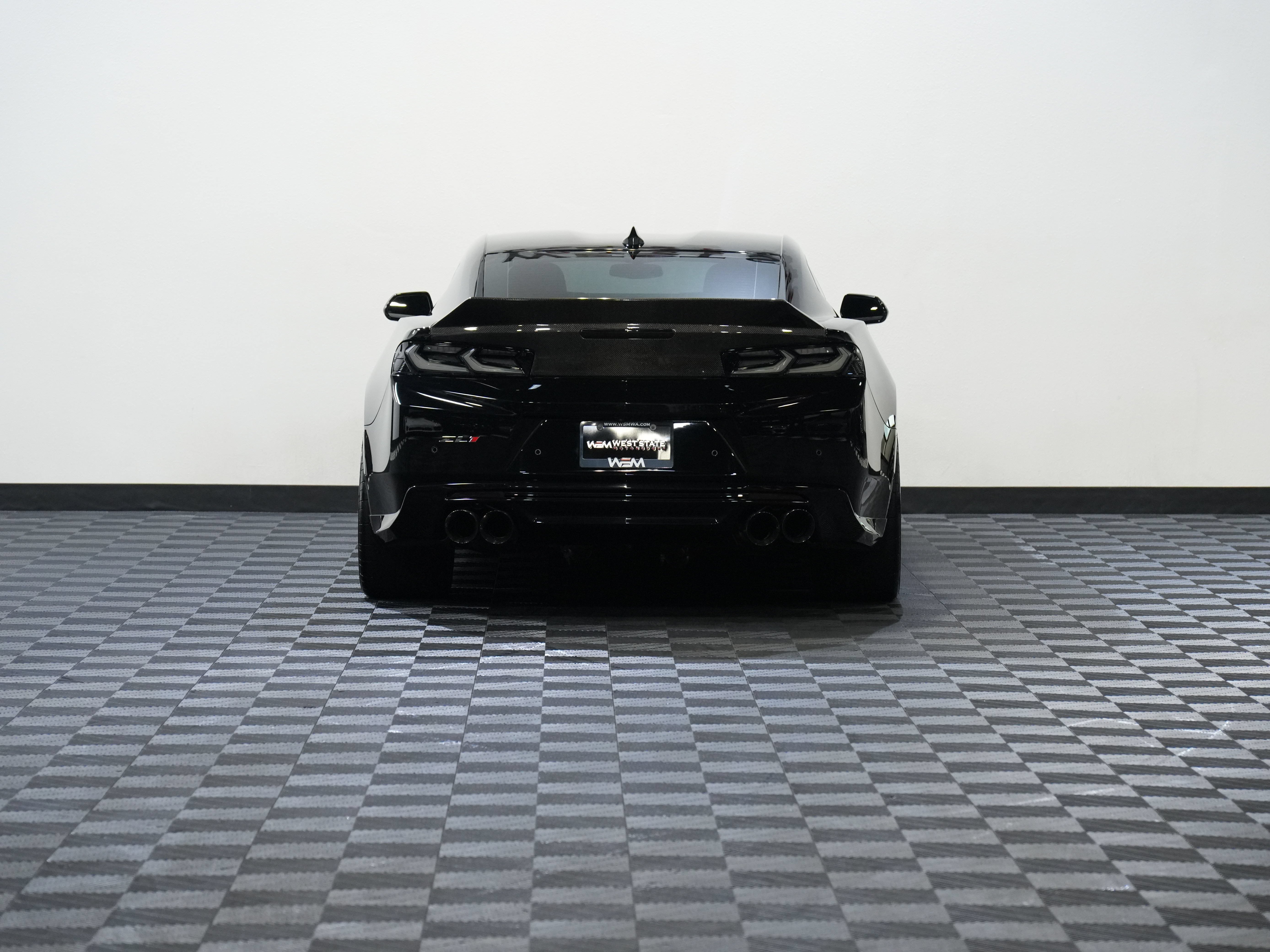 Used 2018 Chevrolet Camaro ZL1 RWD image 7