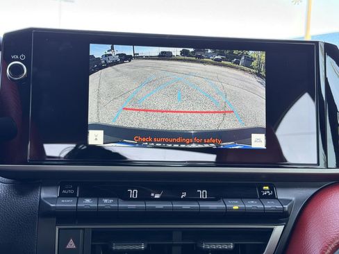 Used 2026 Toyota Camry SE w/ Multimedia Upgrade Package image 5