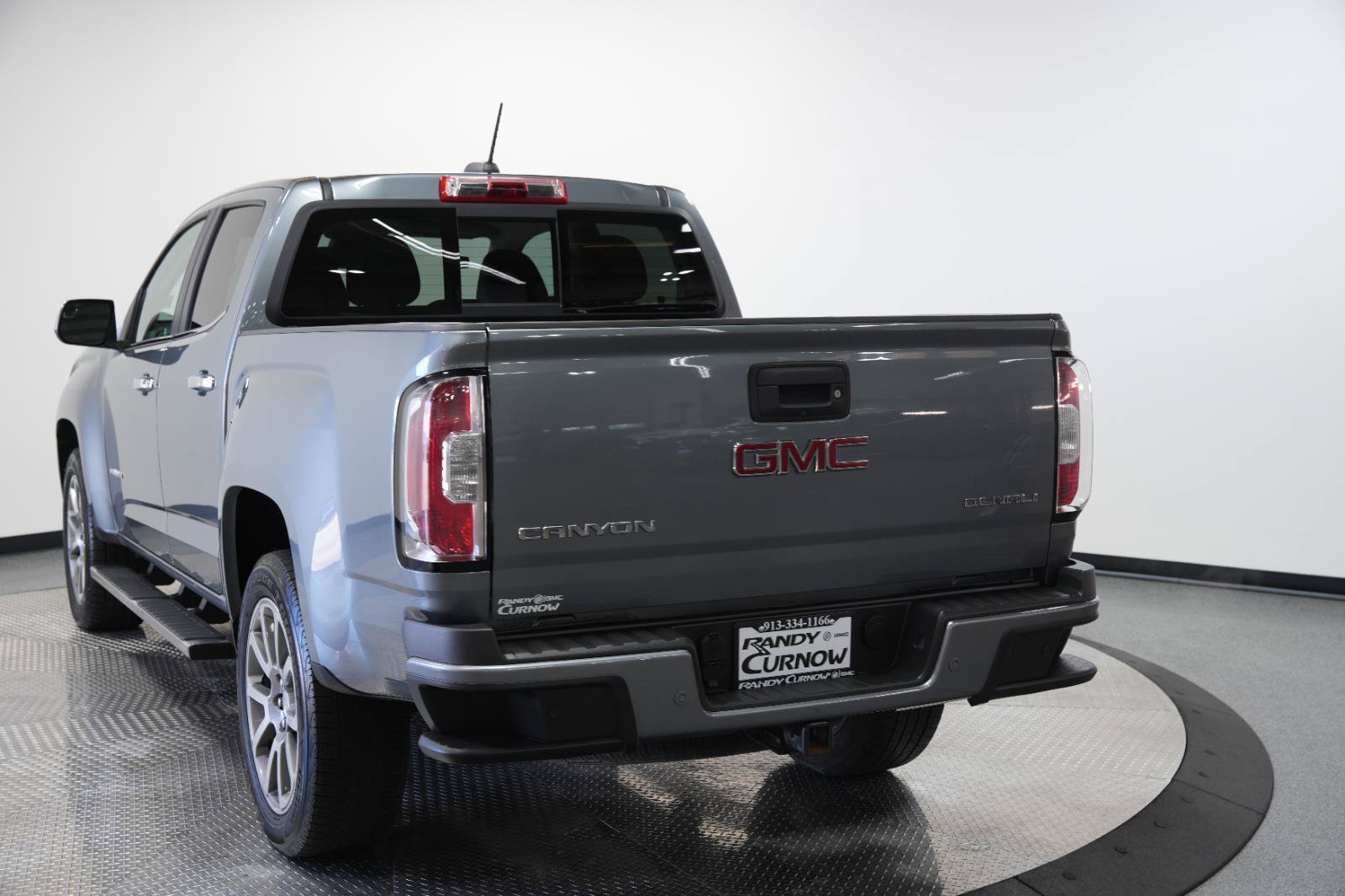 Used 2019 GMC Canyon Denali AWD/4WD image 5