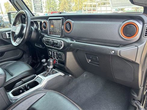 Certified 2023 Jeep Gladiator Mojave w/ LED Lighting Group image 15