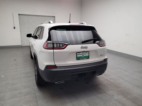 Used 2019 Jeep Cherokee Latitude Plus w/ Comfort/Convenience Group image 6