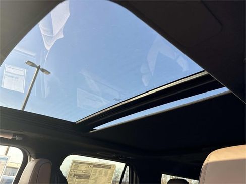 New 2026 Lincoln Navigator L Black Label image 24