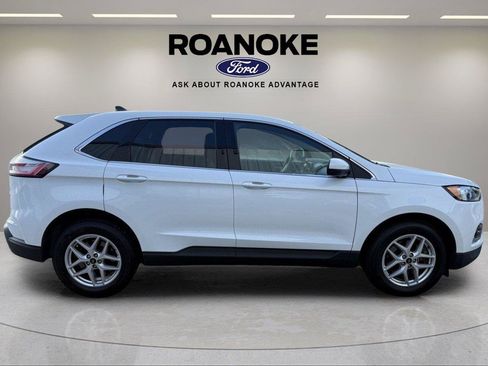 Certified 2023 Ford Edge SEL w/ Convenience Package AWD/4WD image 16