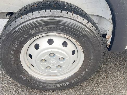 Used 2023 RAM ProMaster 2500 image 10