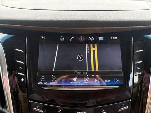 Used 2016 Cadillac Escalade Premium AWD/4WD image 27