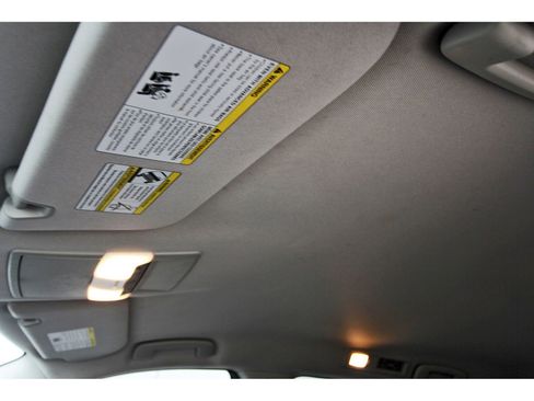 Used 2024 Nissan Pathfinder S FWD image 32