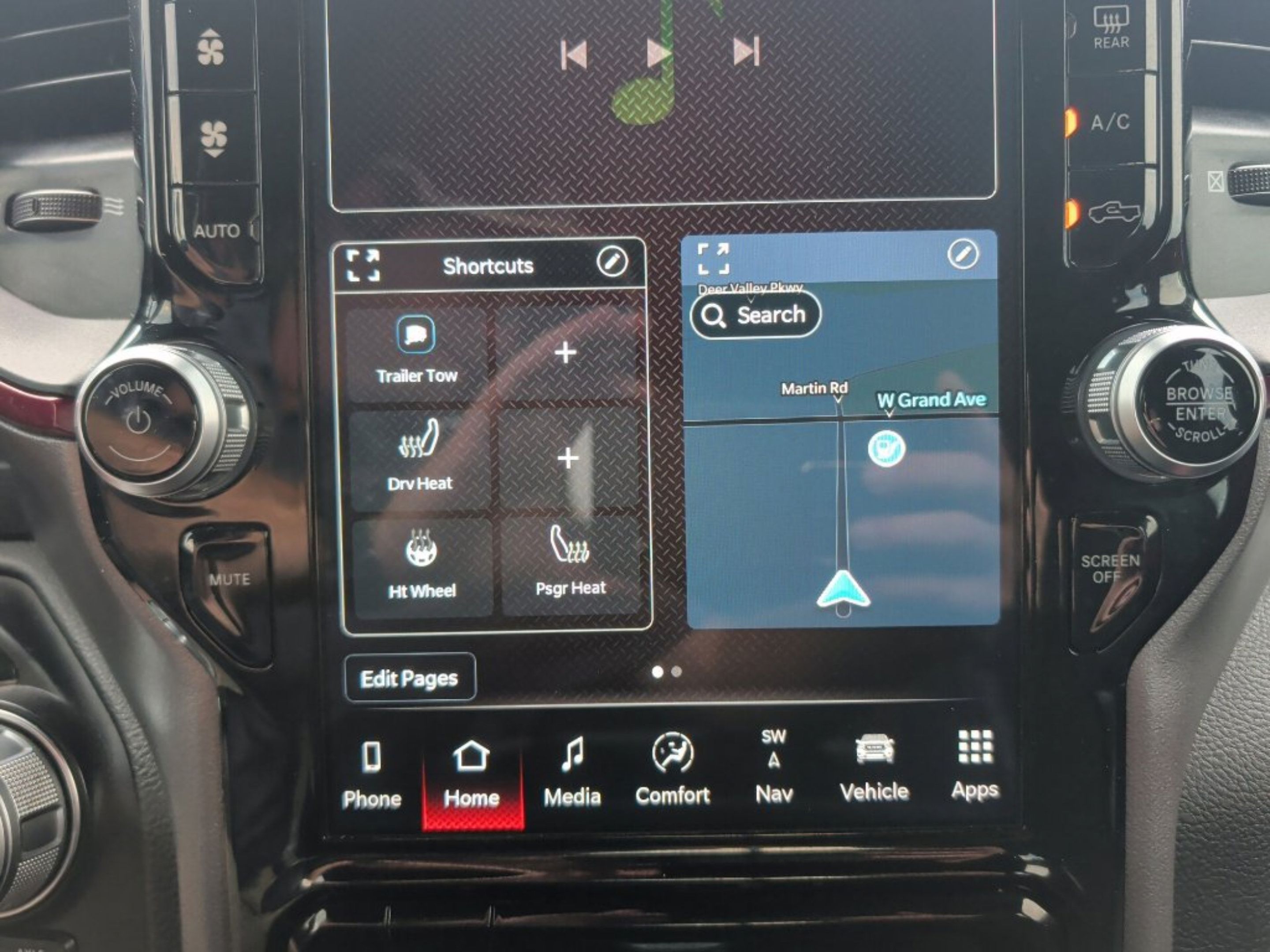 Used 2023 RAM 1500 Rebel w/ Rebel Level 1 Equipment Group AWD/4WD image 26