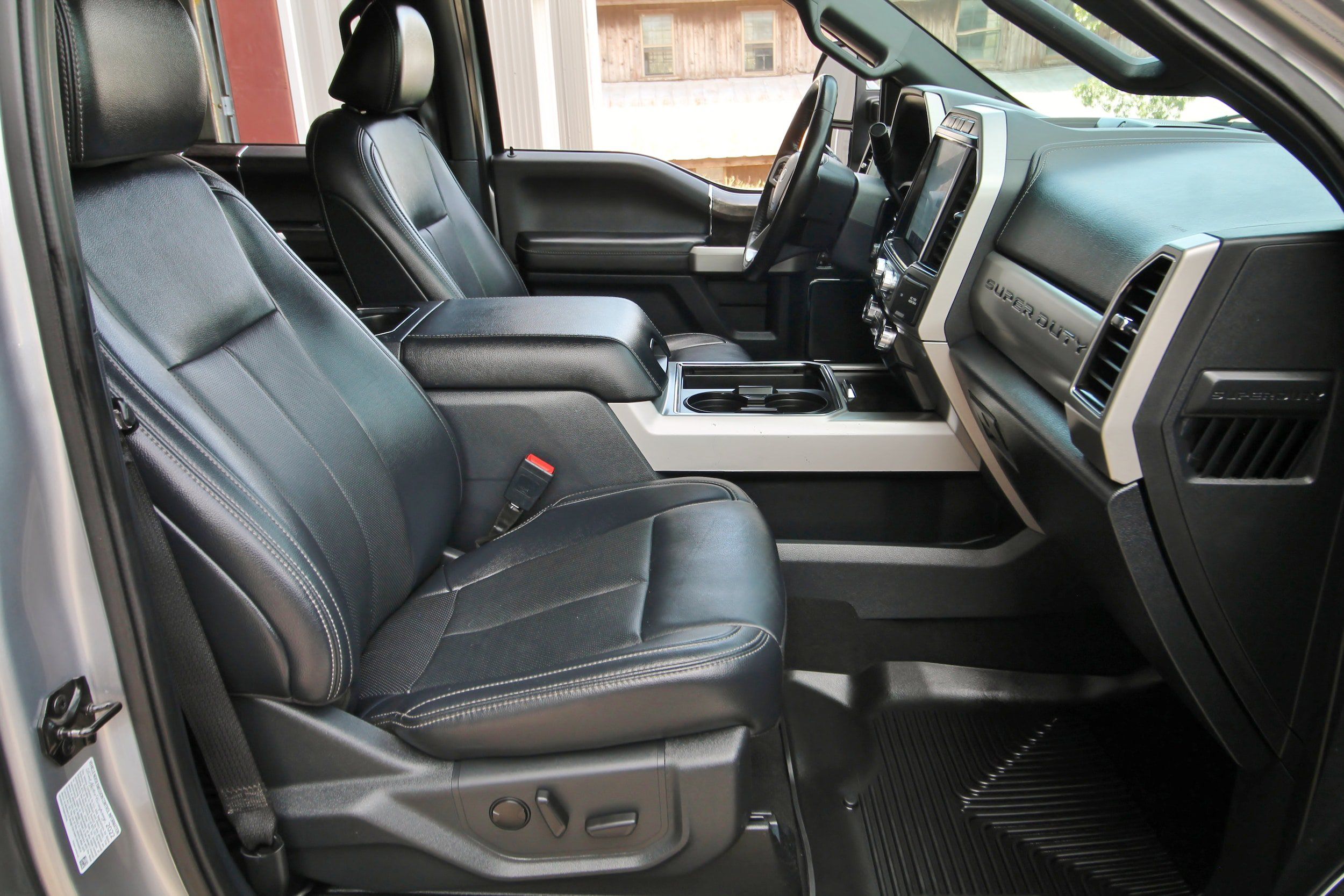 Used 2022 Ford F250 Lariat w/ Lariat Ultimate Package AWD/4WD image 41