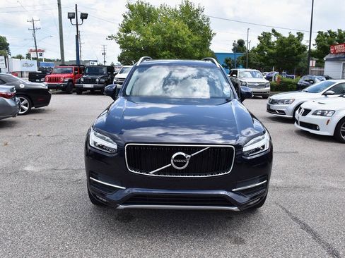 Used 2019 Volvo XC90 T5 Momentum FWD image 2