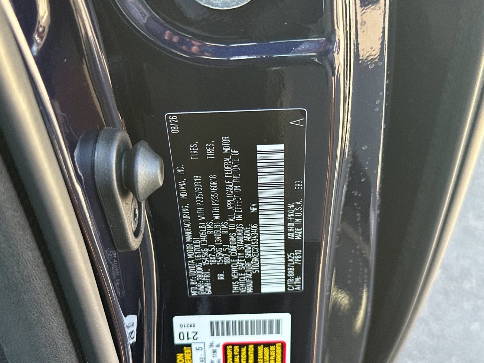Used 2026 Toyota Sienna Limited FWD image 33