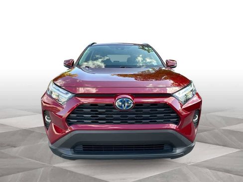 Used 2024 Toyota RAV4 XLE AWD/4WD image 3