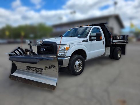 Used 2016 Ford F350 XL w/ Power Equipment Group AWD/4WD image 5