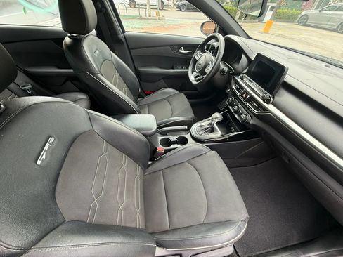 Used 2021 Kia Forte GT-Line FWD image 21