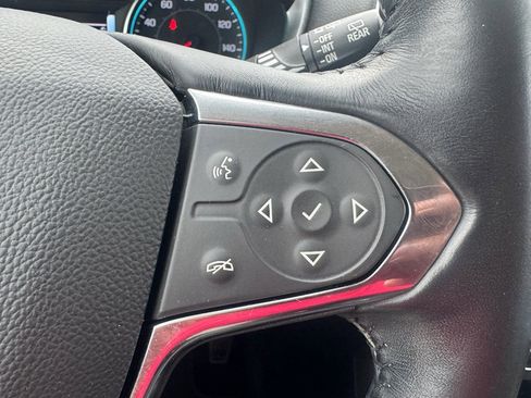 Used 2018 Chevrolet Traverse LT image 14