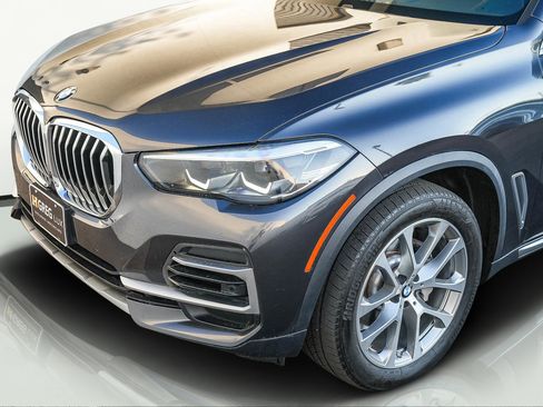 Used 2022 BMW X5 xDrive40i image 9