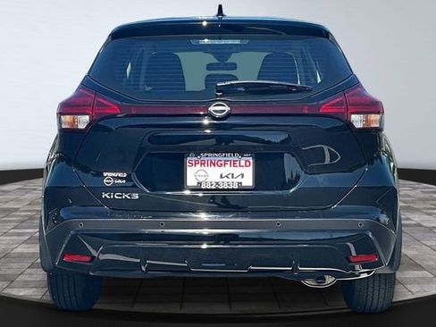 Used 2025 Nissan Kicks Play S image 5