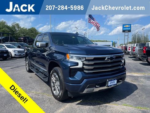 Used 2023 Chevrolet Silverado 1500 High Country w/ Technology Package AWD/4WD image 1