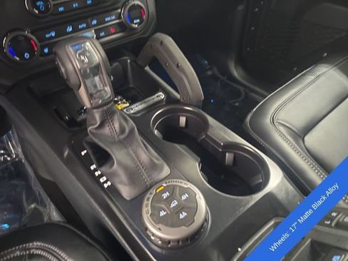 New 2026 Ford Bronco Outer Banks w/ Sasquatch Package AWD/4WD image 32