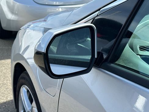 Used 2016 Chevrolet Volt LT image 20