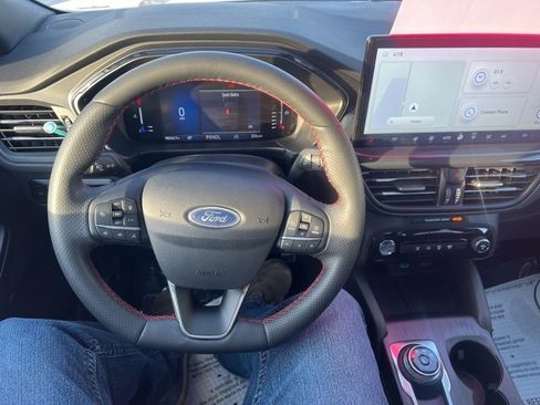 Used 2023 Ford Escape ST-Line w/ Tech Pack #1 image 17