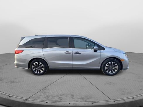 Certified 2024 Honda Odyssey EX-L image 2