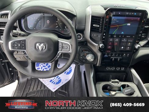 Used 2025 RAM 1500 Laramie w/ Night Edition AWD/4WD image 8