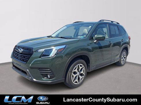 Certified 2024 Subaru Forester Premium AWD/4WD image 1