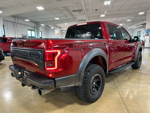 Used 2018 Ford F150 Raptor w/ Equipment Group 802A Luxury image 8
