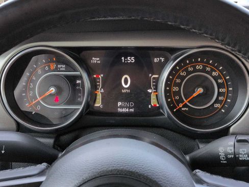 Used 2020 Jeep Wrangler Unlimited Sport S AWD/4WD image 33