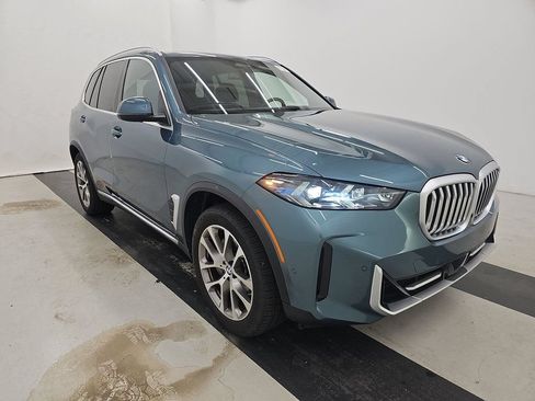 Used 2026 BMW X5 xDrive40i AWD/4WD image 4
