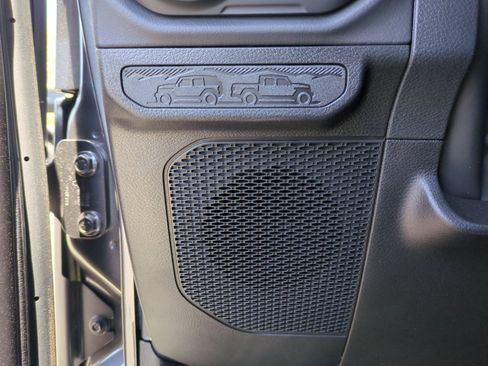 New 2026 Jeep Gladiator Mojave AWD/4WD image 27