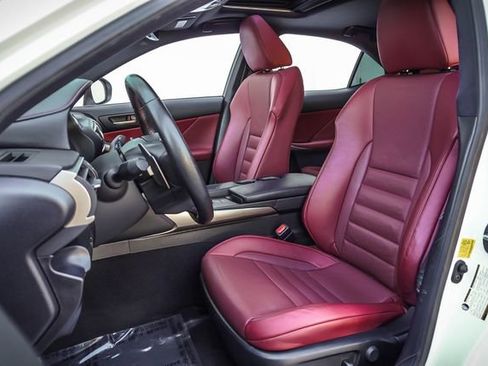 Used 2019 Lexus IS 300 F Sport w/ F Sport Package RWD image 10