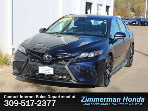 Used 2021 Toyota Camry SE w/ Convenience Package image 24