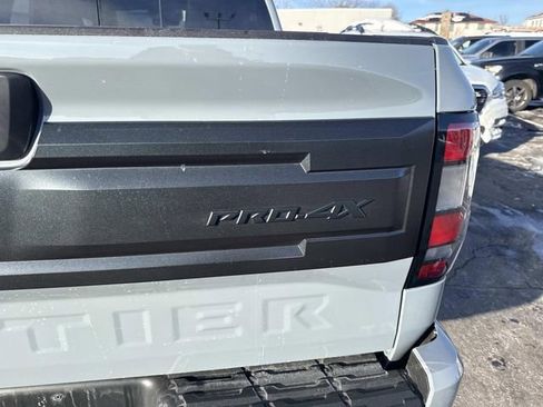 Used 2025 Nissan Frontier PRO-4X w/ Pro Premium Package image 5
