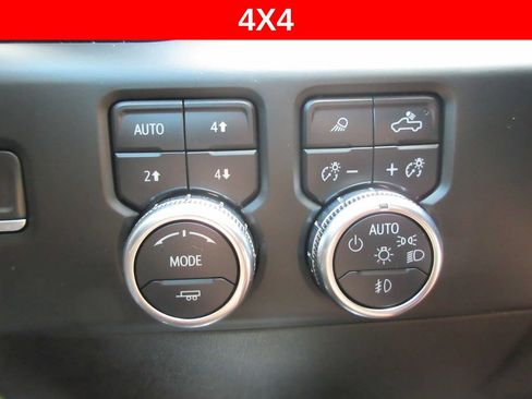 Certified 2022 GMC Sierra 1500 AT4 w/ AT4 Premium Package AWD/4WD image 35